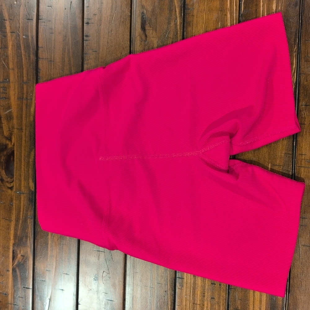 Beach Riot Sport Ribbed Bike Shorts - Picture 6 of 6